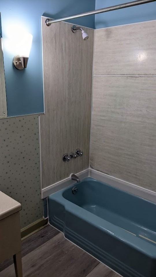 Gearhead Inn - Photo 4 of 10