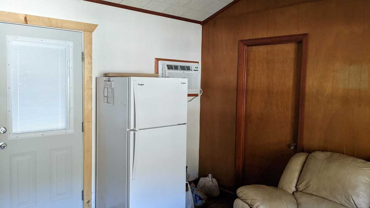 Gearhead Inn - Photo 6 of 10