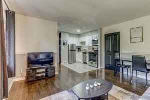 featured image of 330 Oakland Ave