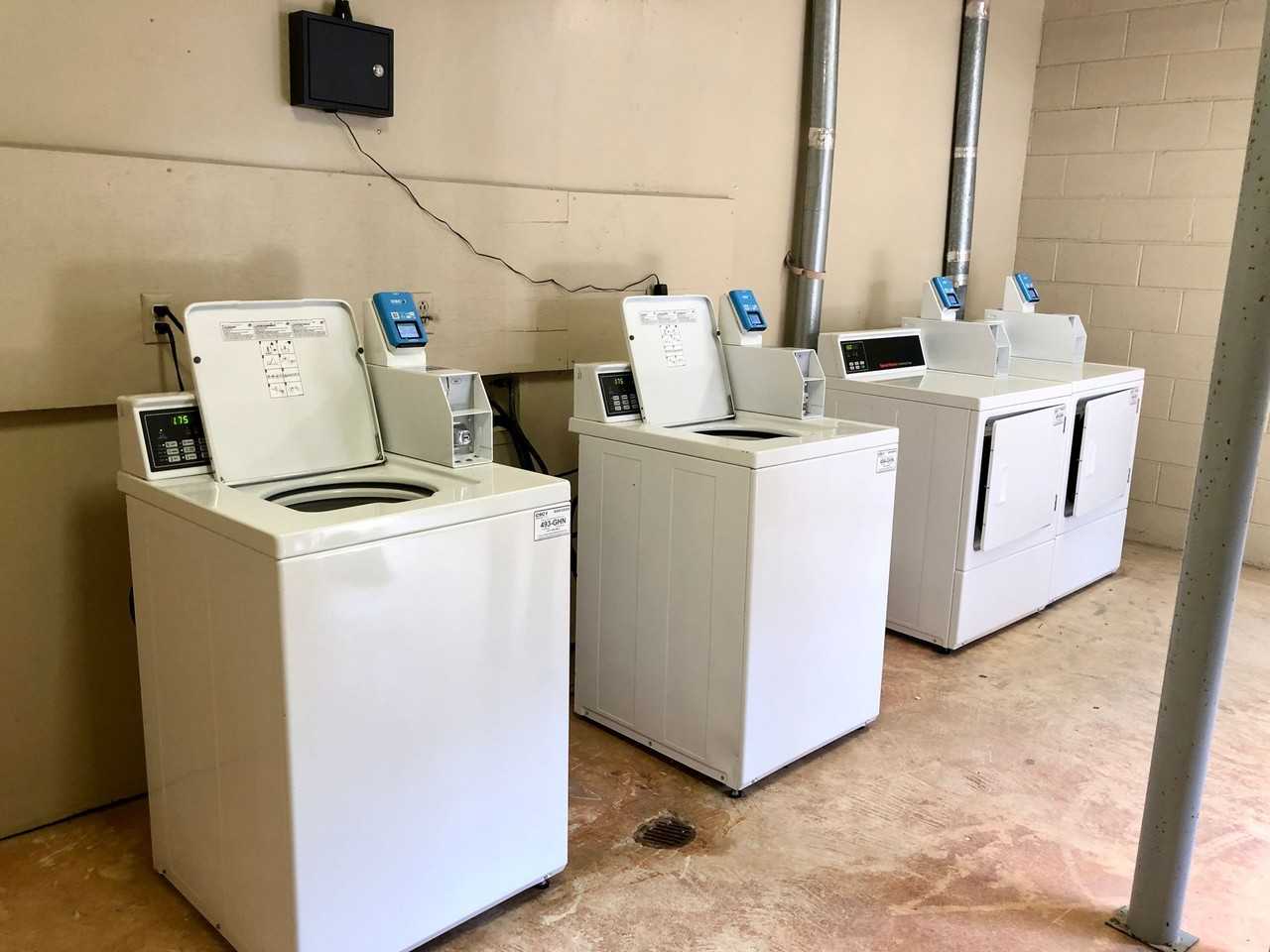 {chill} - Photo 2 of 6