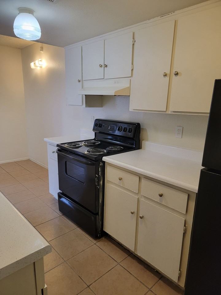 Casa Blanca Apartments 2520 W Mclellan Blvd, Phoenix, AZ 85017 Zumper