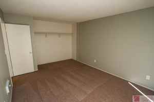 featured image of 1371 E Lexington Ave
