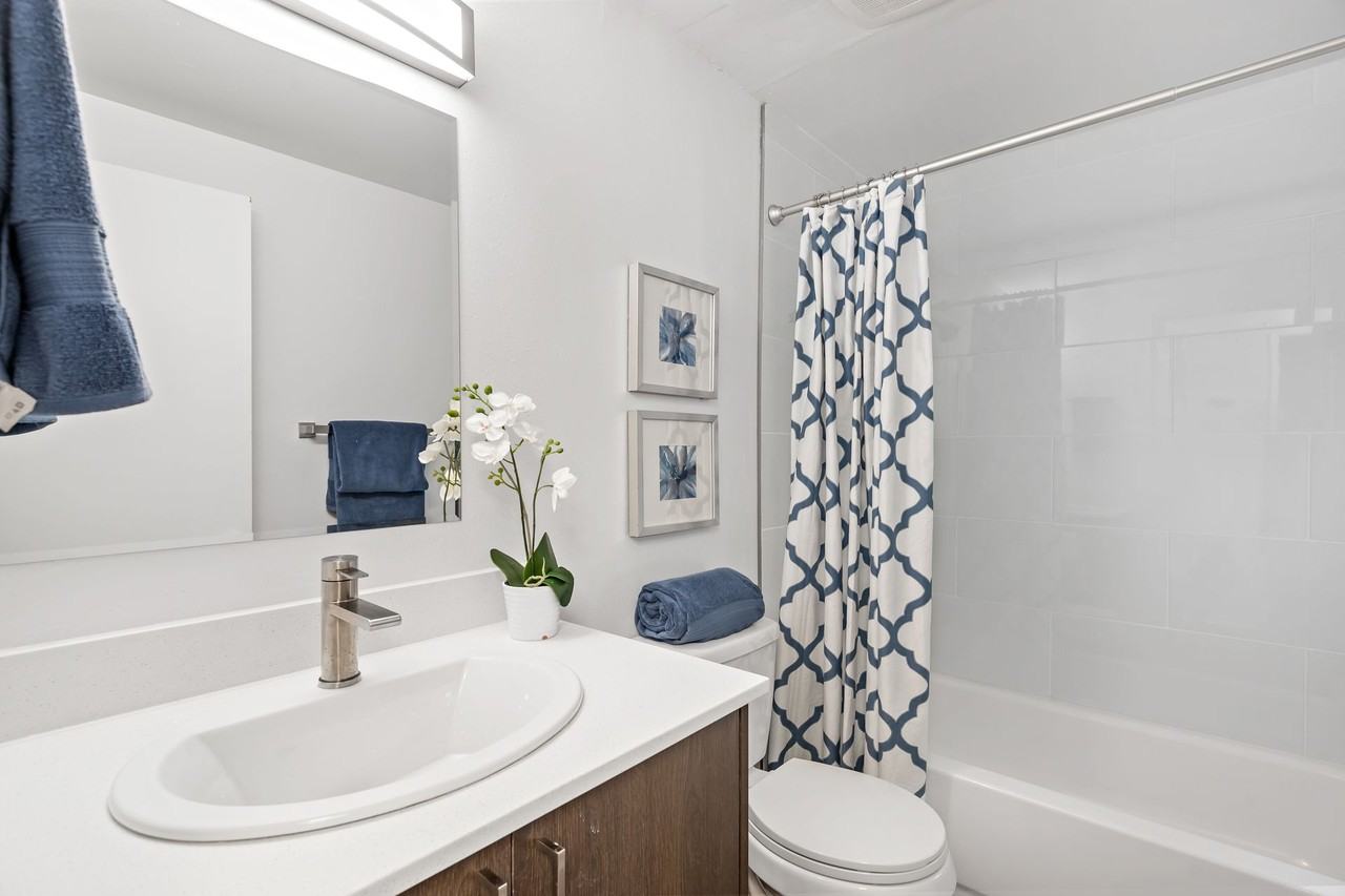 Highland Palms - Photo 4 of 20