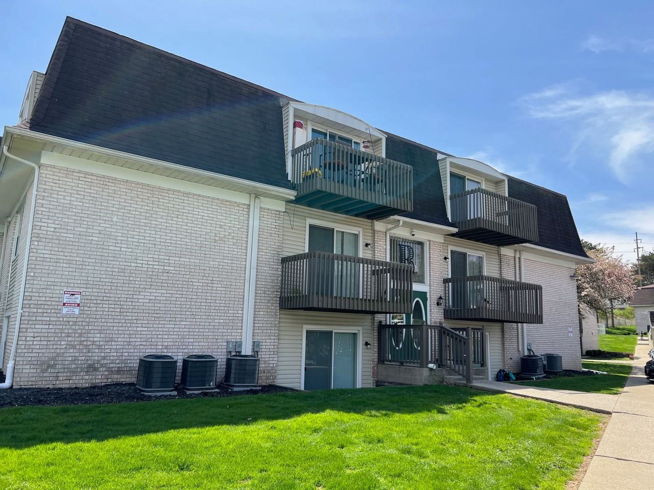 Pine Bridge Apartments - Photo 2 of 50