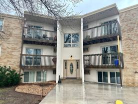 Beautiful Apartment in the Heart of Champlin, Minneapolis (Gas, Water & Trash Utilities Included!) - Photo 1 of 1