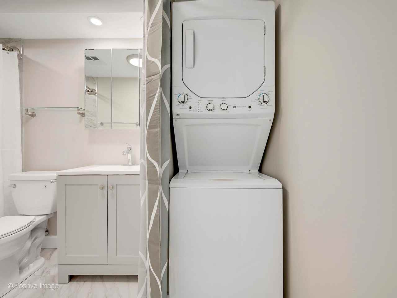 Modern, Tranquil, High - Photo 2 of 25