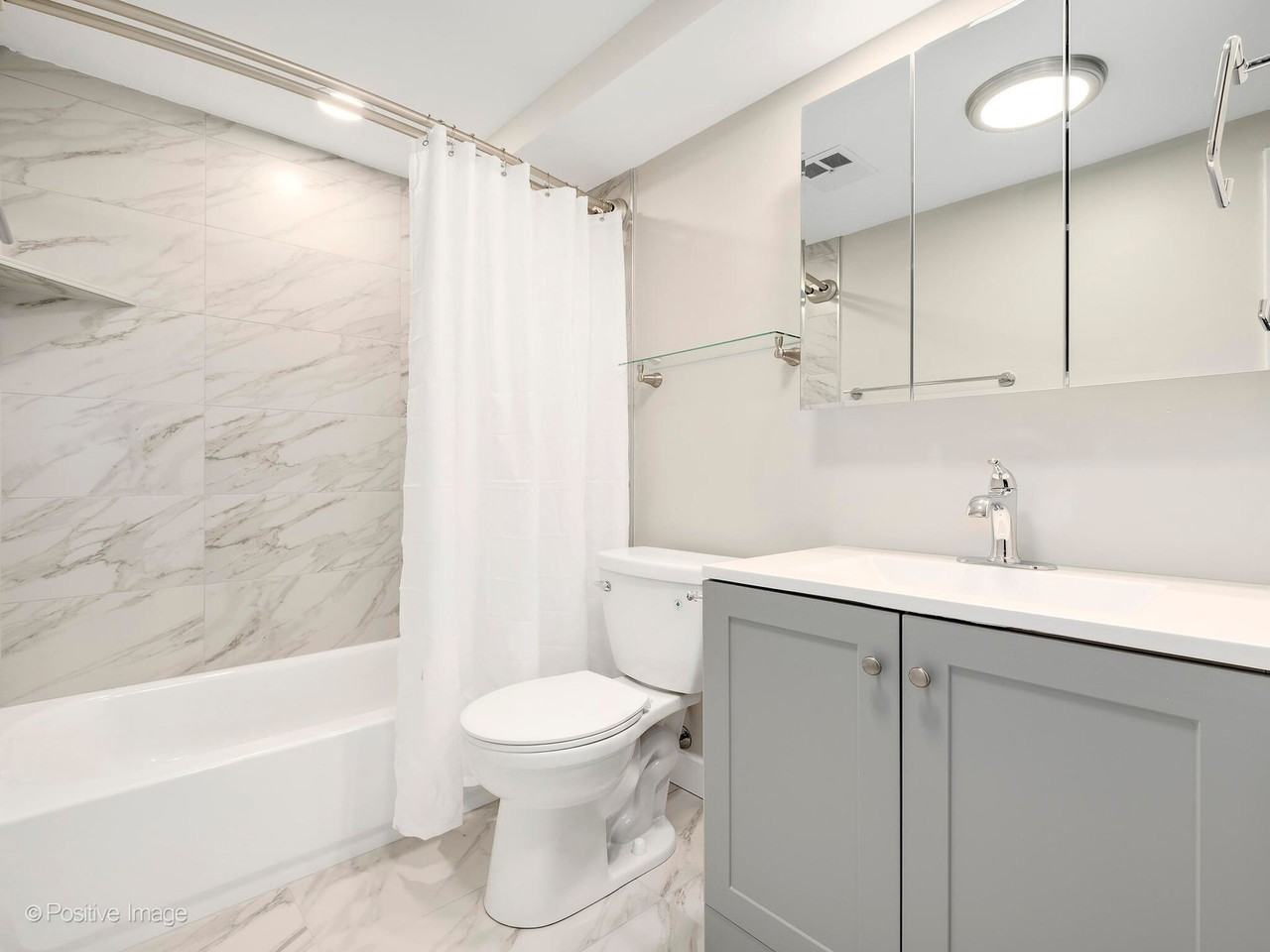 Modern, Tranquil, High - Photo 3 of 25