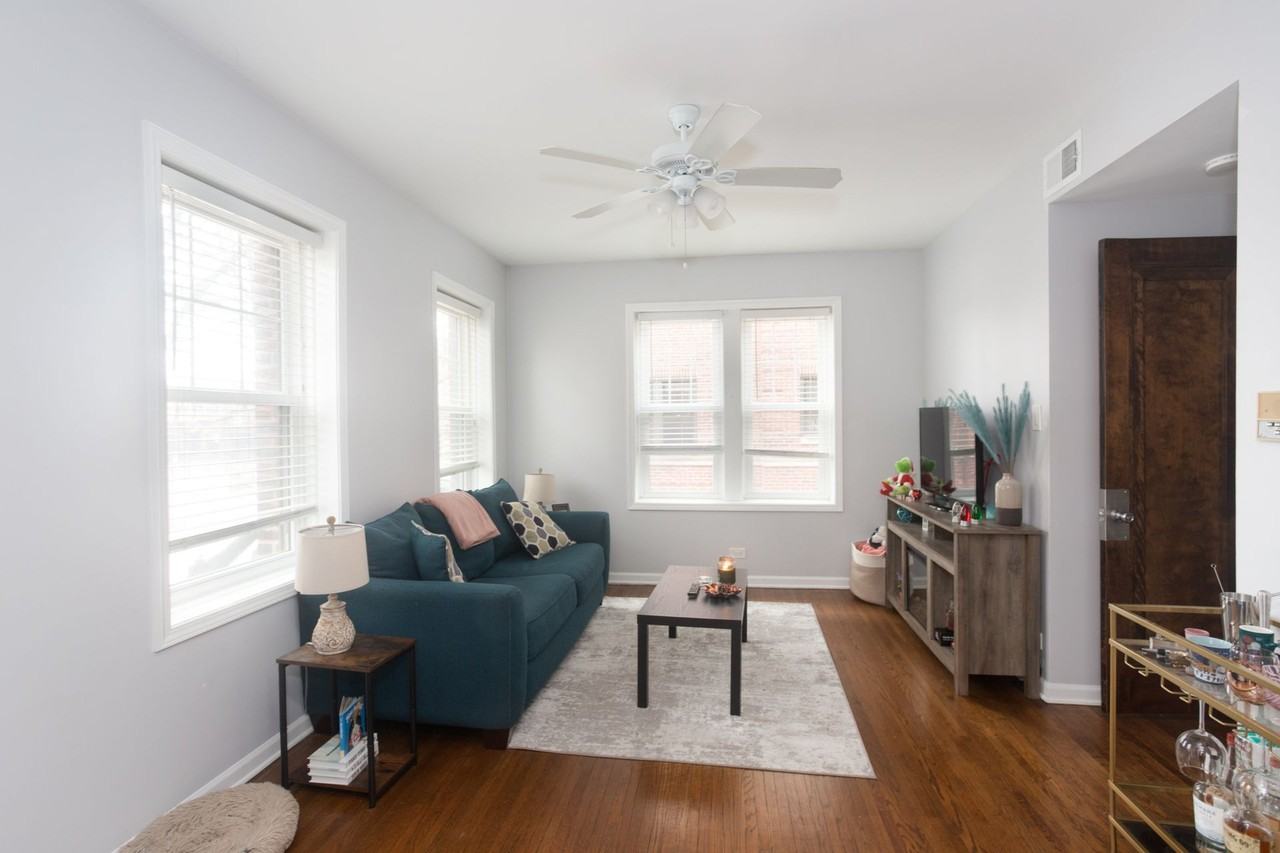 3708-14 N. Sheffield - Photo 5 of 9