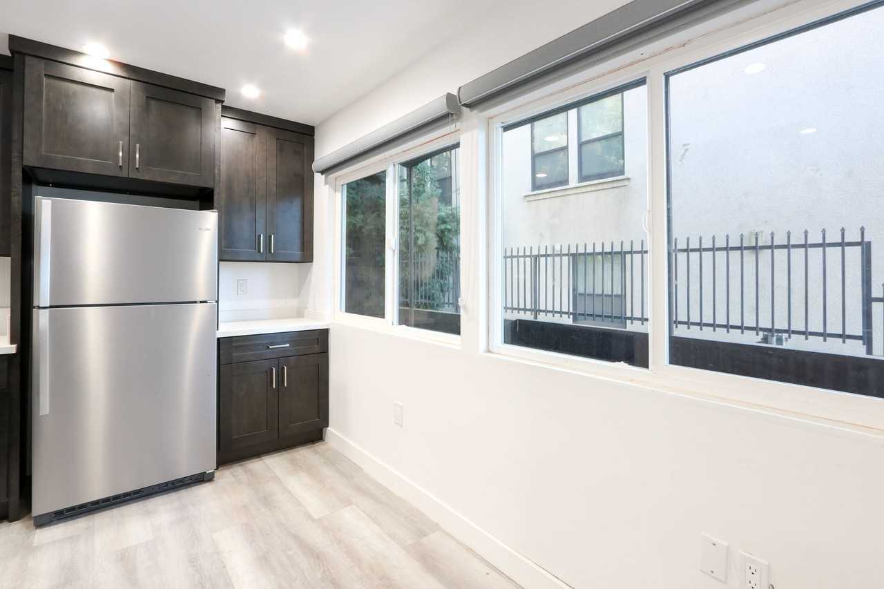 410 Lucas Avenue Apartments - Photo 7 of 18