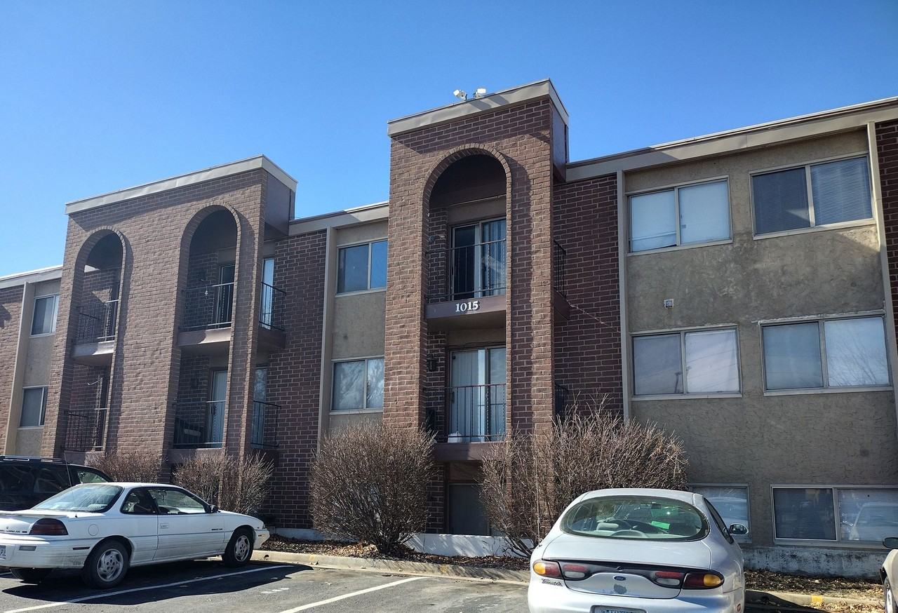 Monterey Apartments - Photo 2 of 11