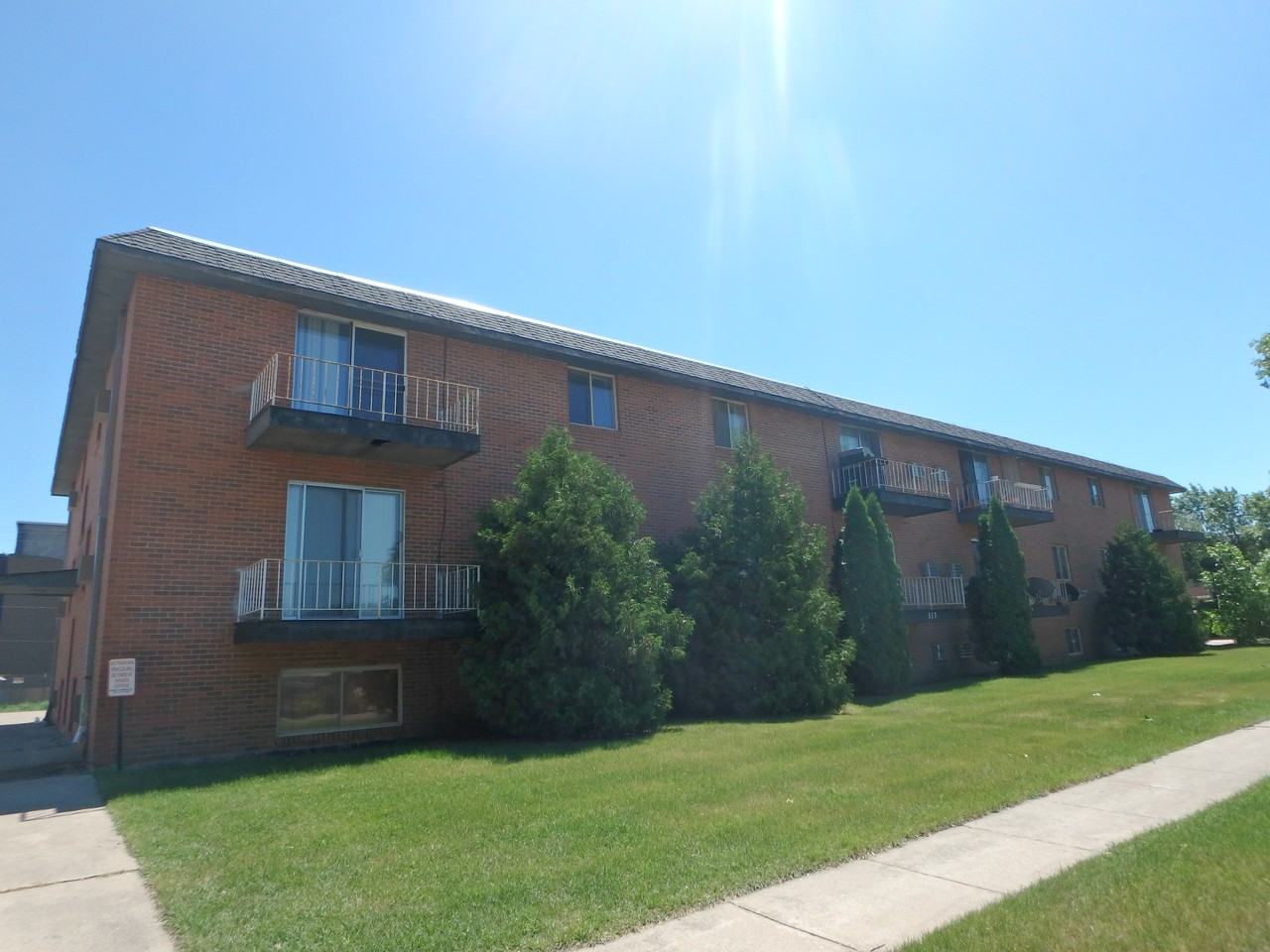 Elm Creek Apartments - Photo 2 of 3