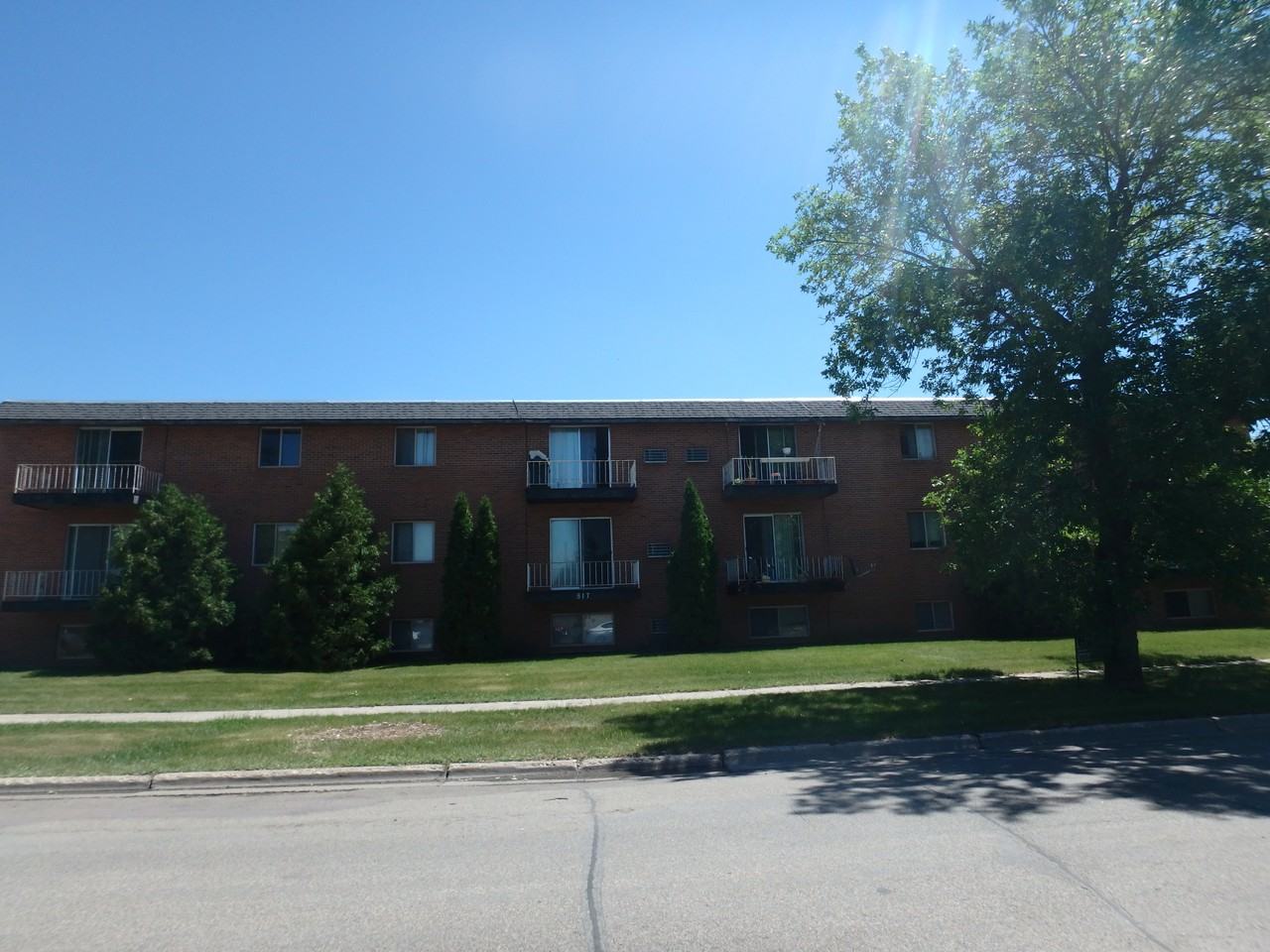 Elm Creek Apartments - Photo 3 of 3