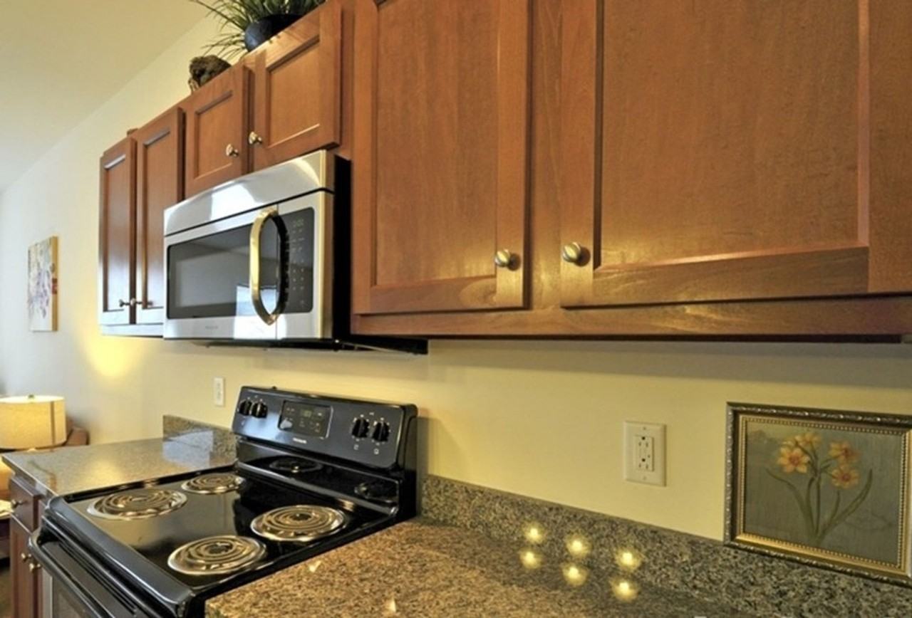 Locust View - Photo 5 of 9