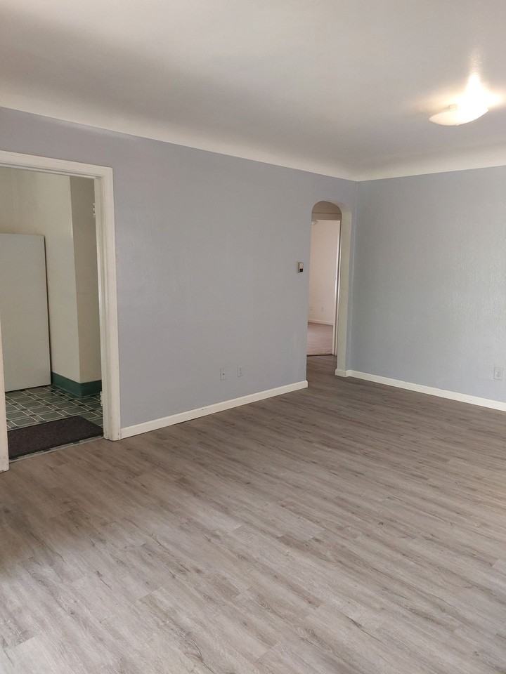 5 bedroom - College house - Photo 4 of 48