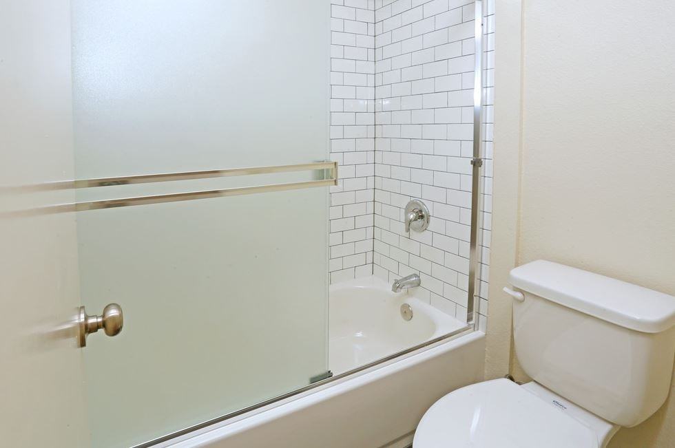 Twin Pines Manor Apartments - Photo 2 of 13