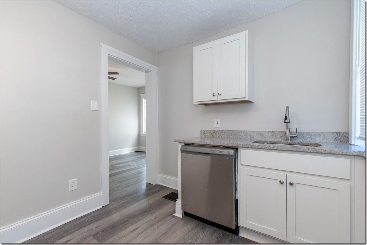 The William - Photo 3 of 31