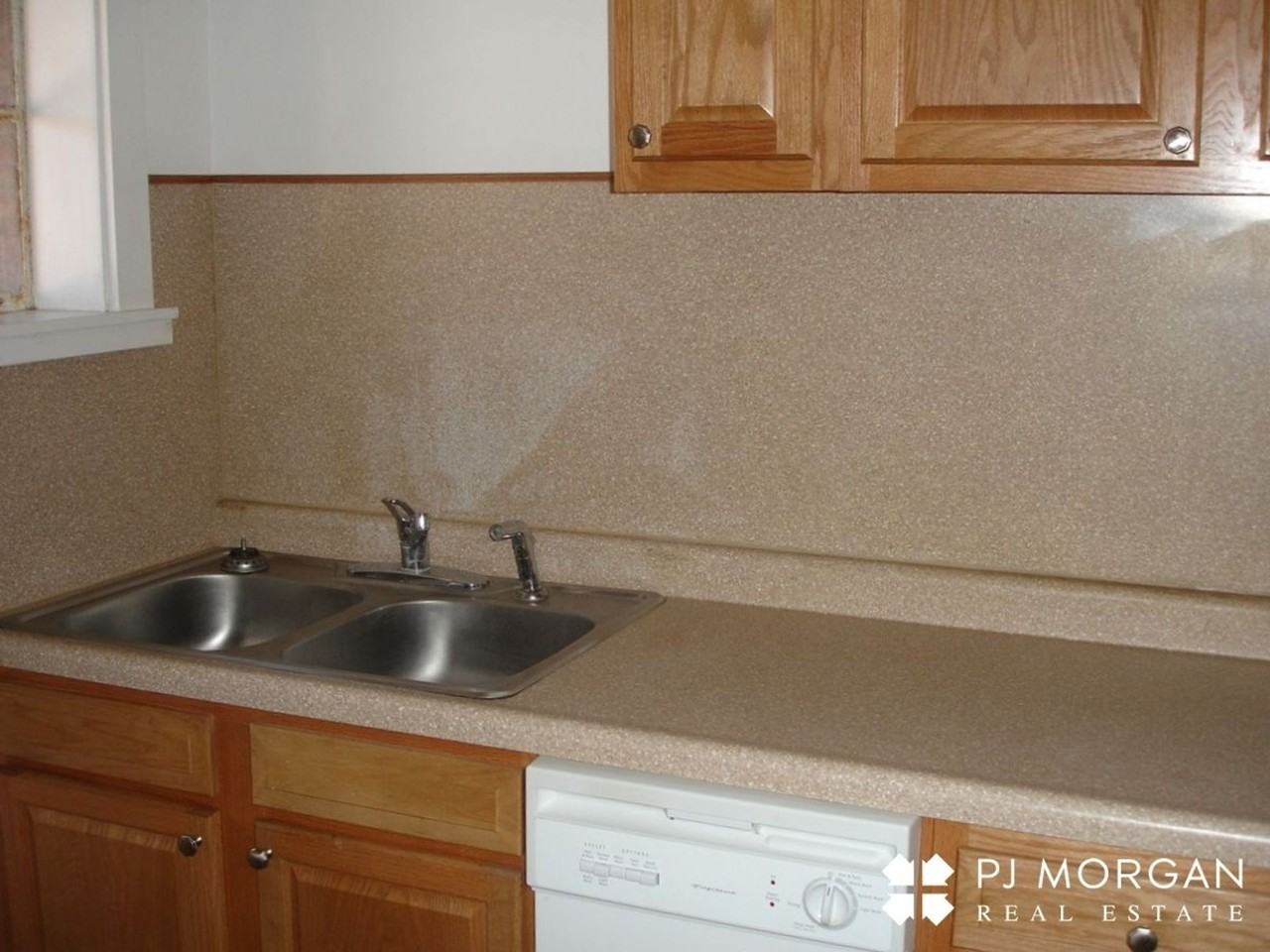 4903 - Photo 7 of 10