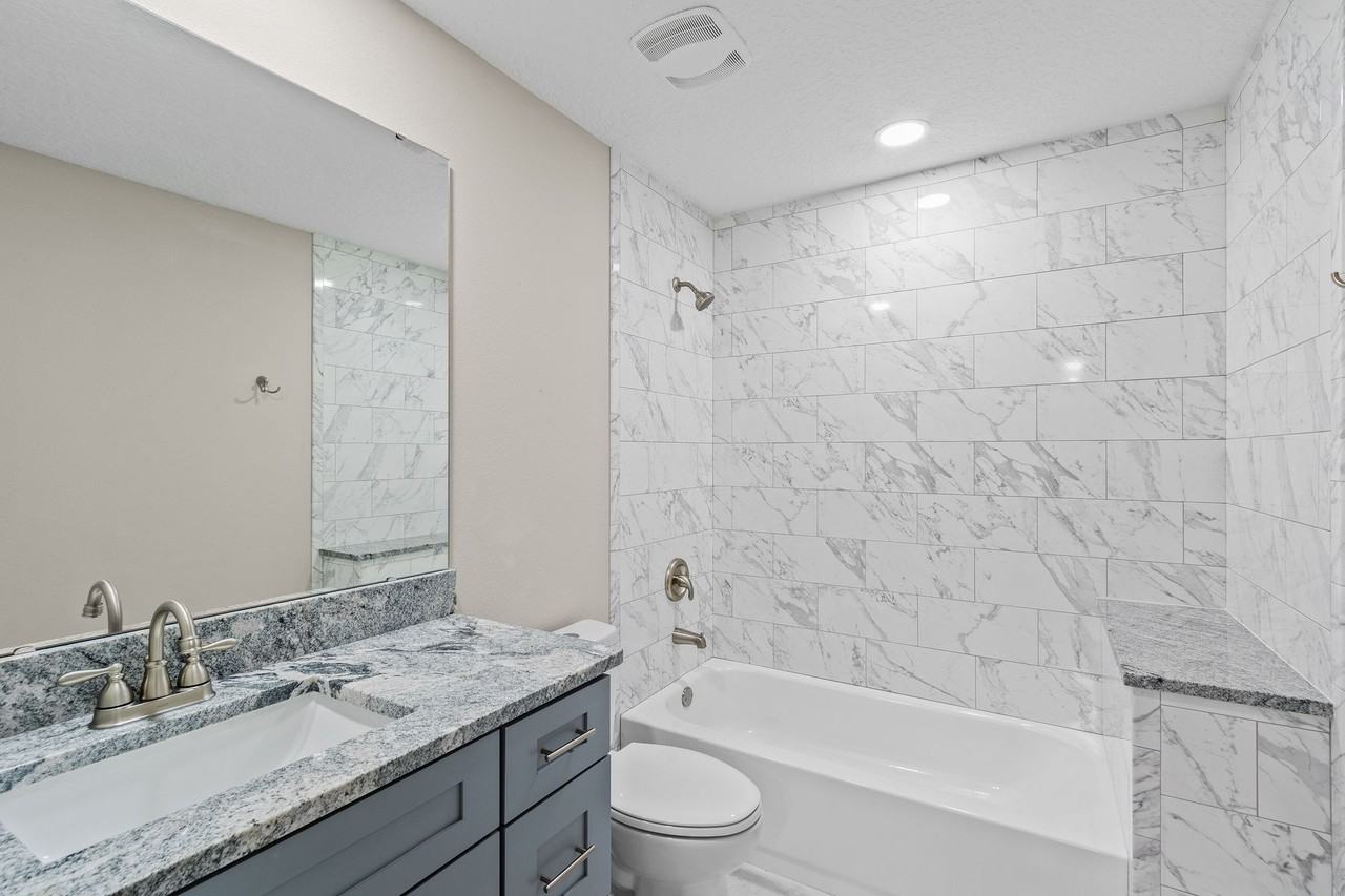 925/927 E Clifford Ave - Photo 7 of 13