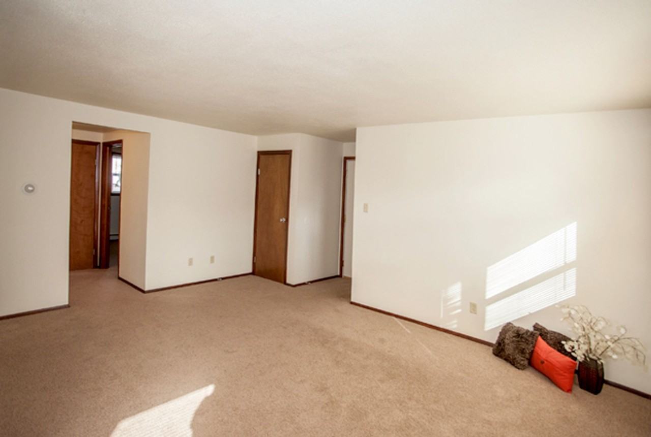 Viewpointe Apartment Homes - Photo 6 of 49