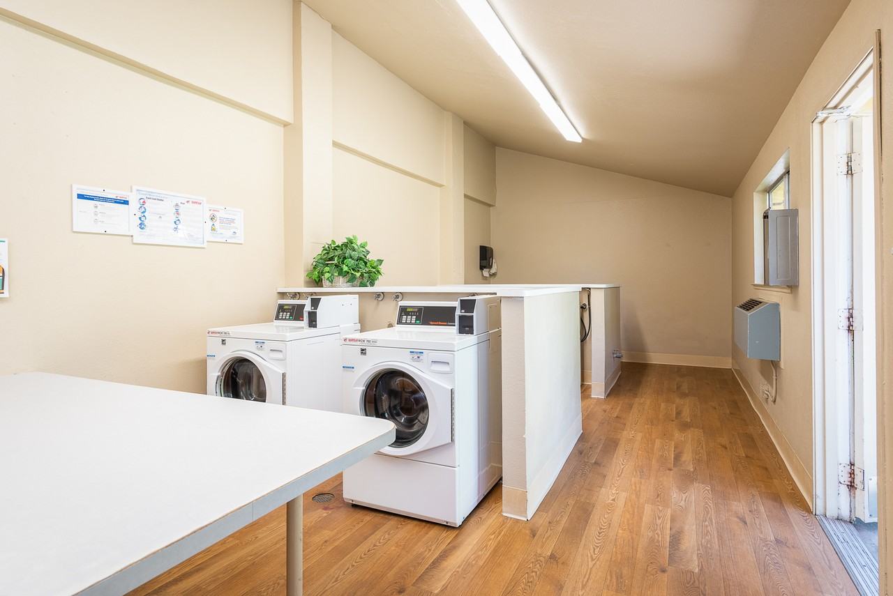 Marlow Apartments - Photo 3 of 8