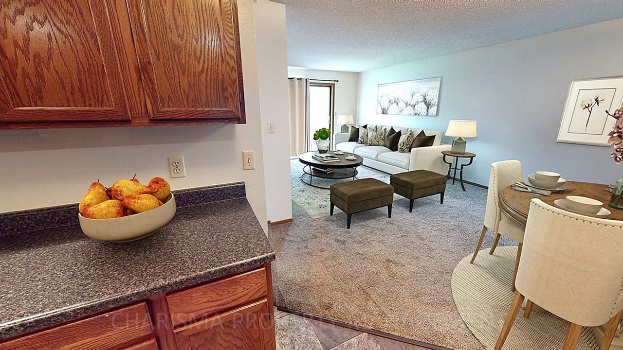 1016 Southland Lane - Photo 6 of 33