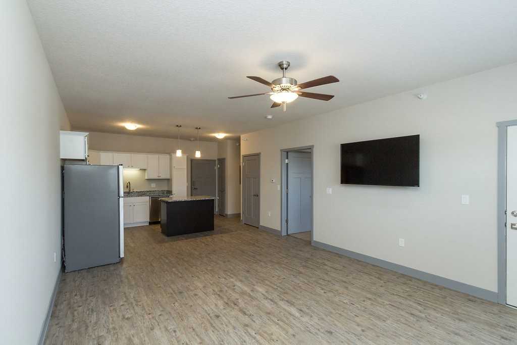 Aurora Heights | 3420 - Photo 4 of 12