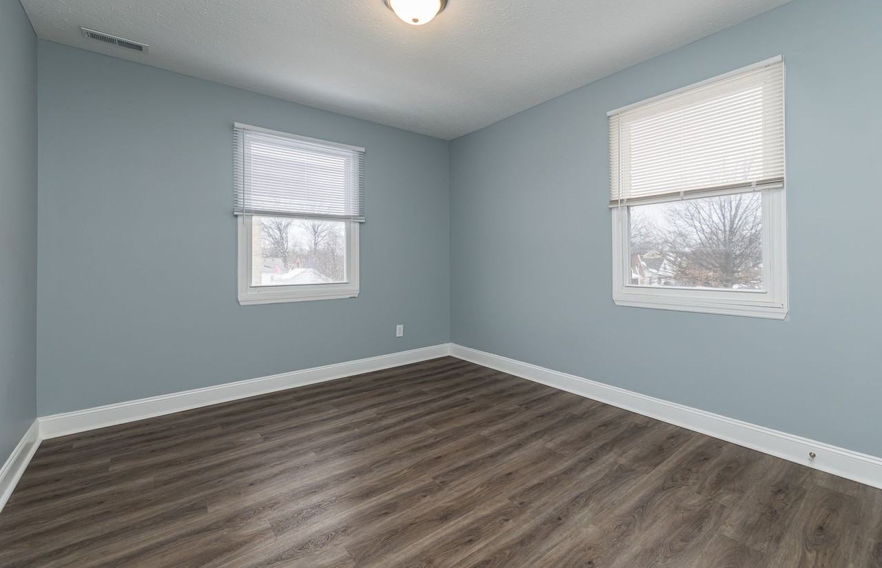 7310 Whittington Dr - Photo 6 of 19