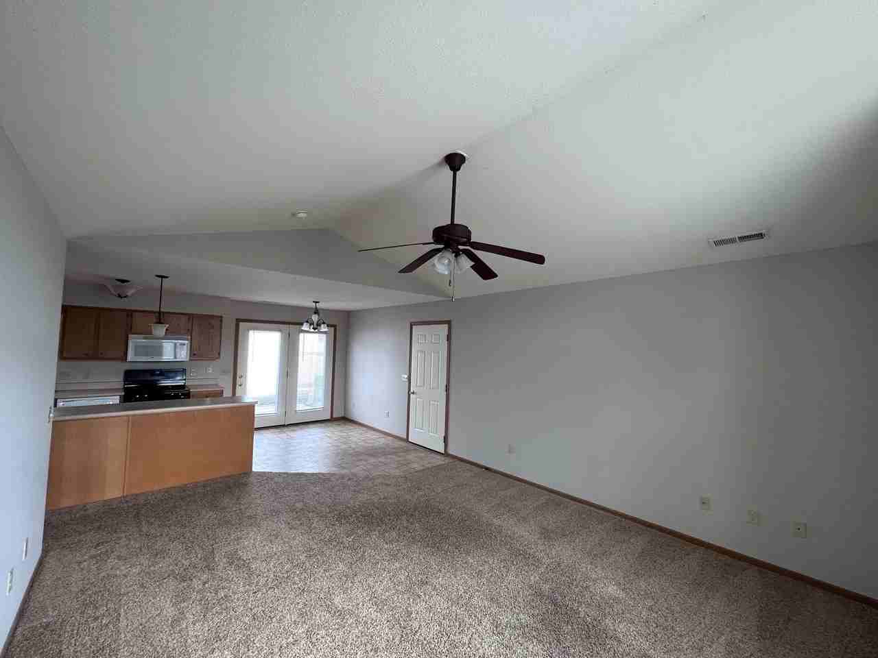 Crossings at Bellbrook Villas - Photo 5 of 27