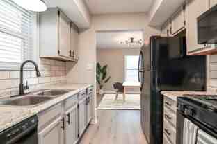 Hunter's Pond Apartments - Photo 1 of 1