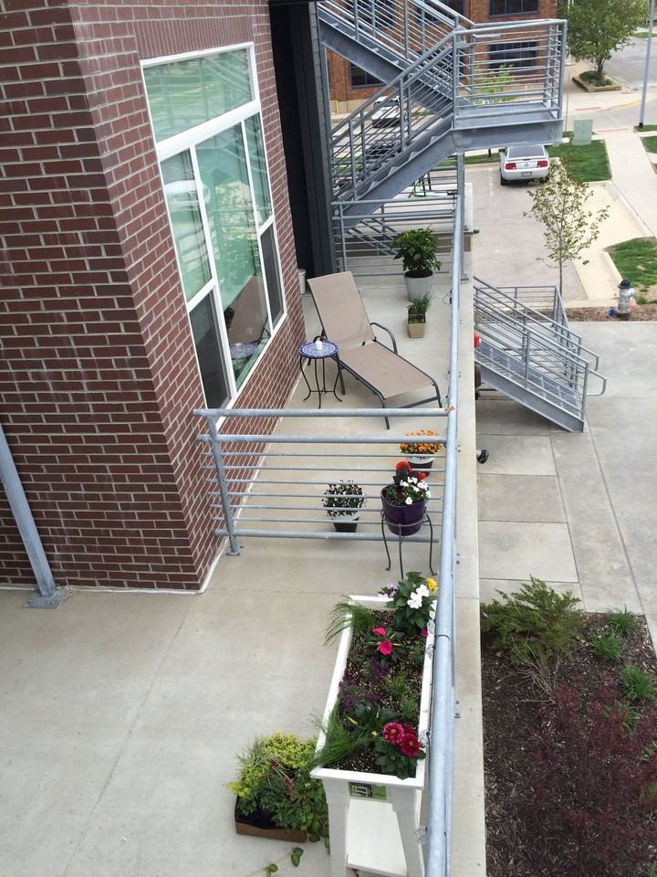 300 State Street - Photo 5 of 6