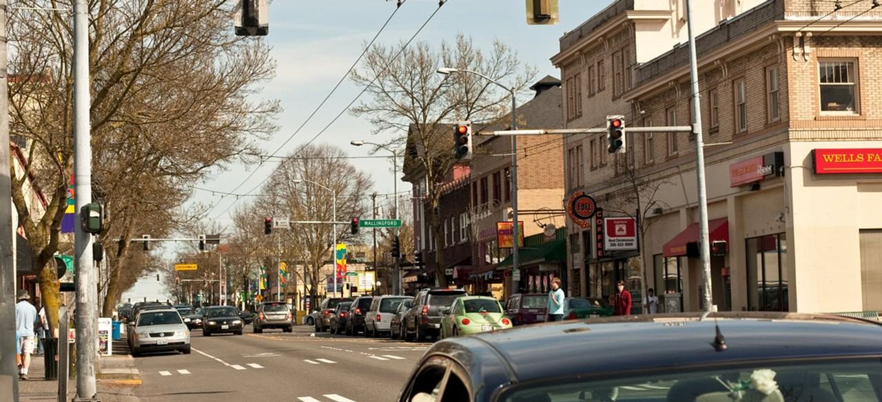 Vintage Wallingford - Photo 3 of 4