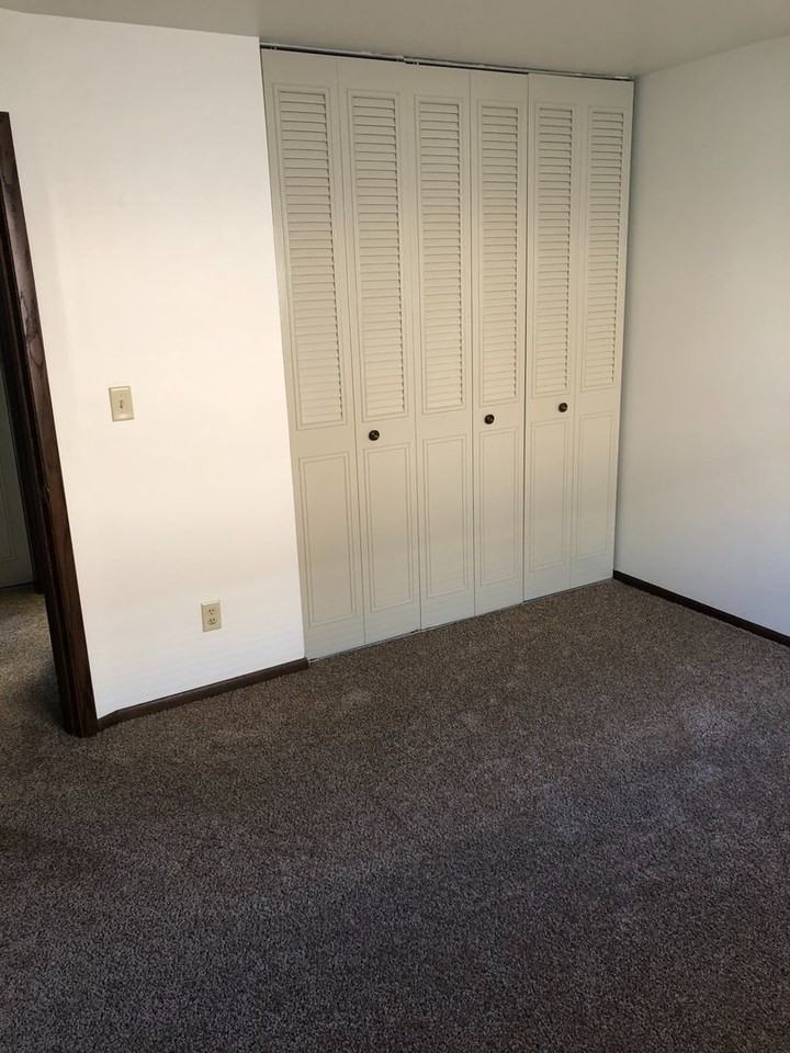 3627s12 - Photo 2 of 16