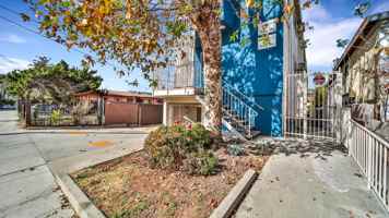 featured image of 4311 Toland Way