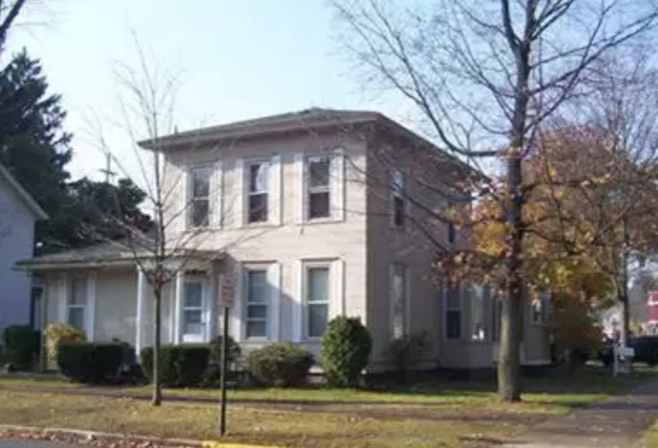 319 N. Warren Ave - Photo 5 of 5