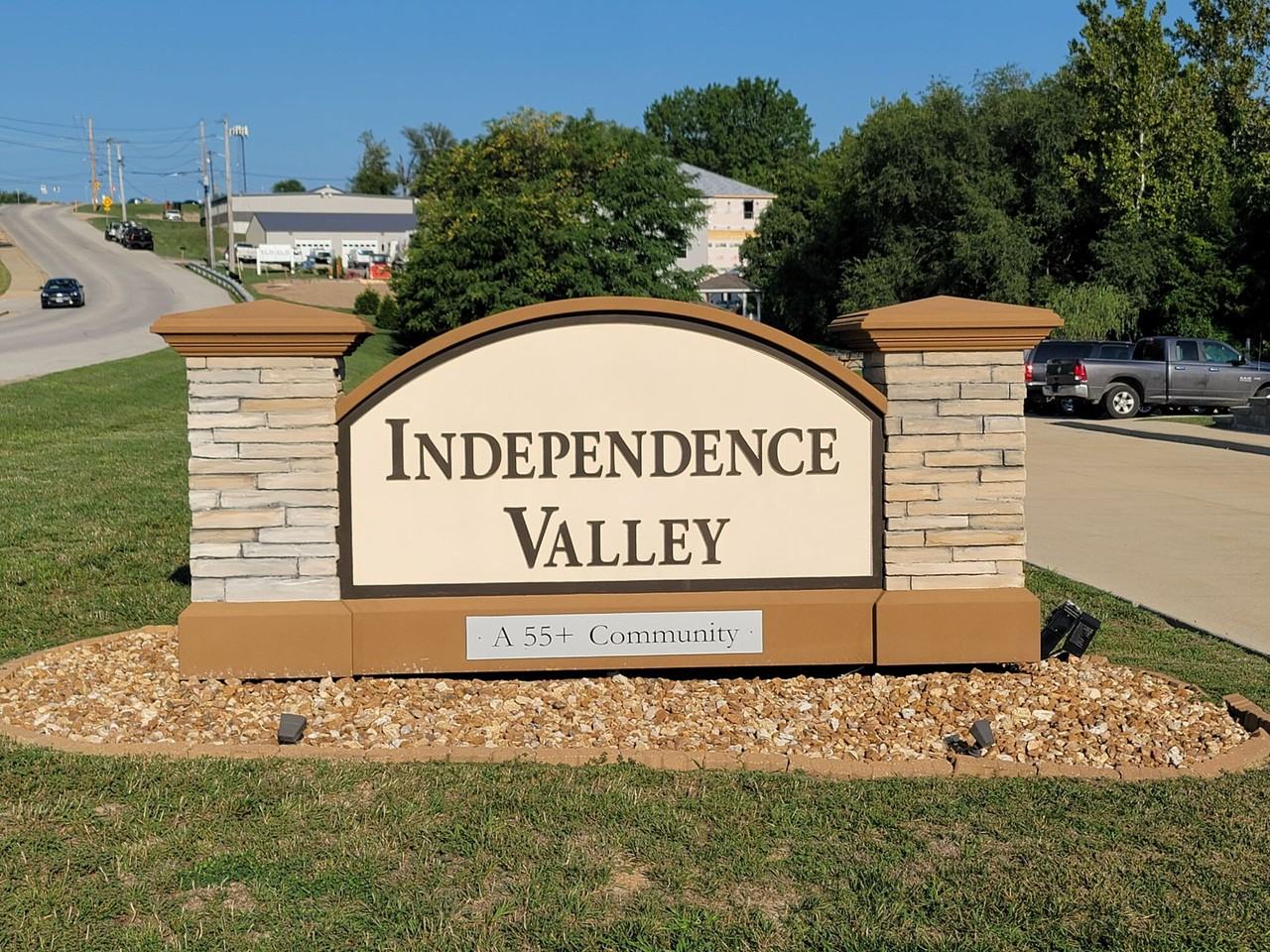 Independence Valley - Photo 6 of 7