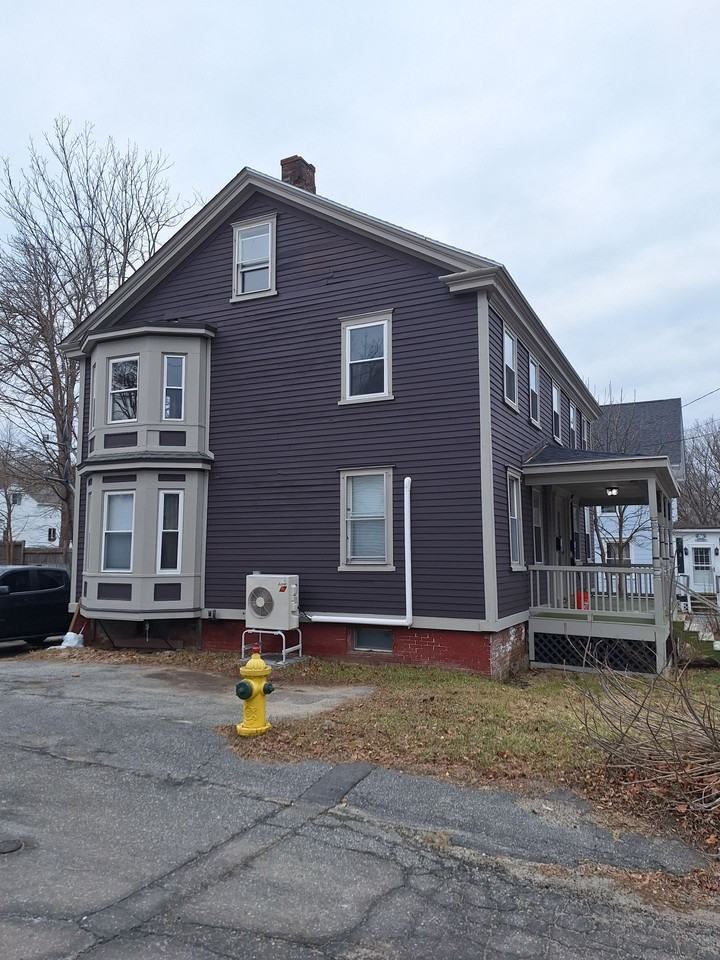 46 Dummer St - Photo 2 of 3