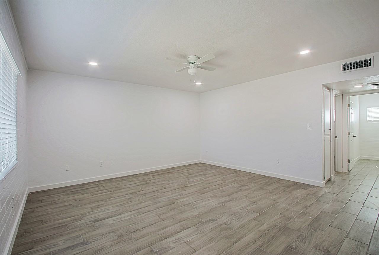3219 E. Earll Drive (Urbana at Arcadia) - Photo 4 of 12