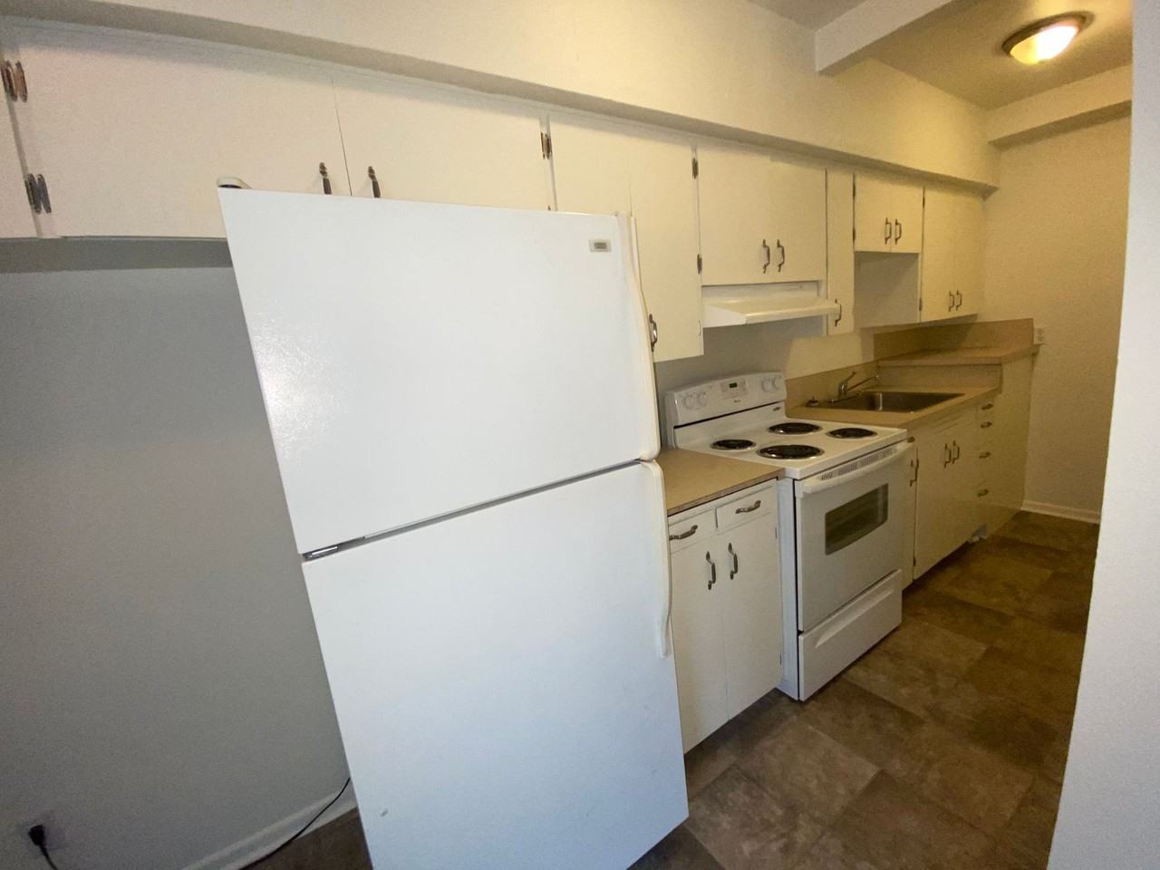 775e15 - Photo 7 of 8