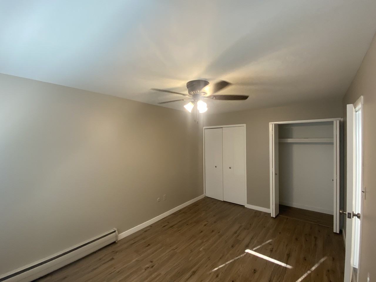 2655 Maple (A) - Photo 2 of 4