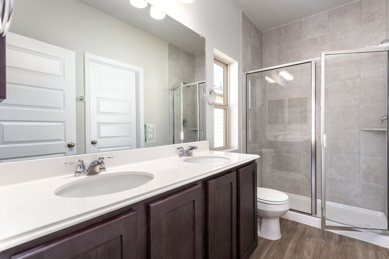 9315 Clarke Cv #1 - Photo 4 of 50