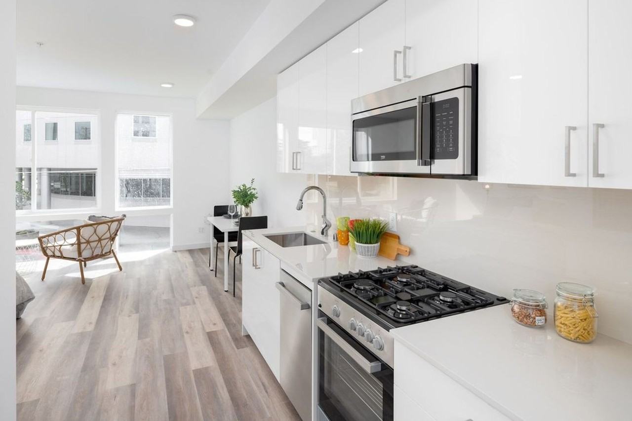 Felix Flats - Photo 4 of 40