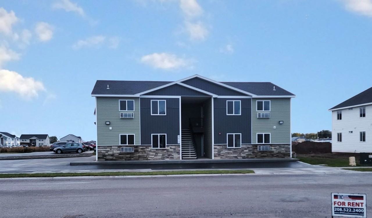 3612 Gample - Photo 2 of 9