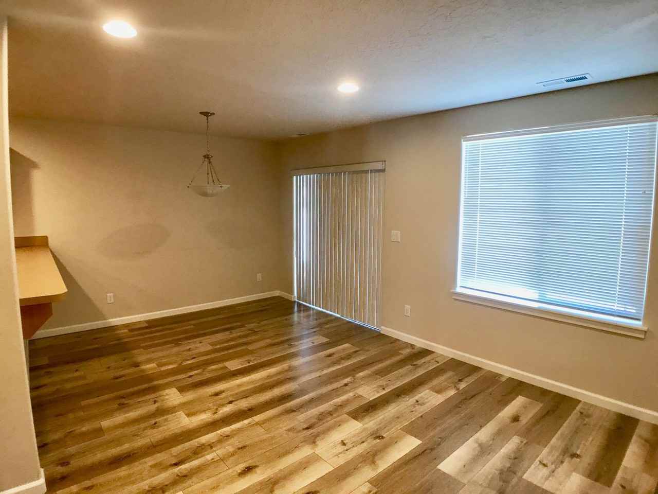 2727 SW Juniper Avenue - Photo 4 of 18