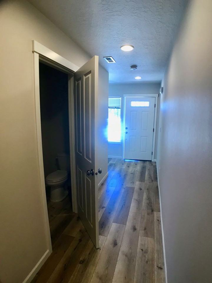 2727 SW Juniper Avenue - Photo 6 of 18