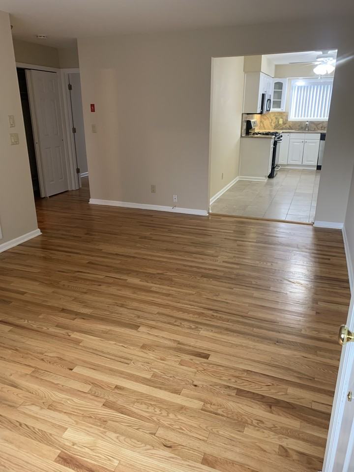 87 Cottage Place - Photo 3 of 18