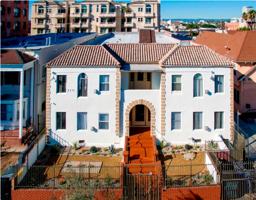 featured image of 837 S Normandie Ave