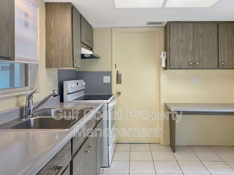 113 Base Ave E - Photo 2 of 23