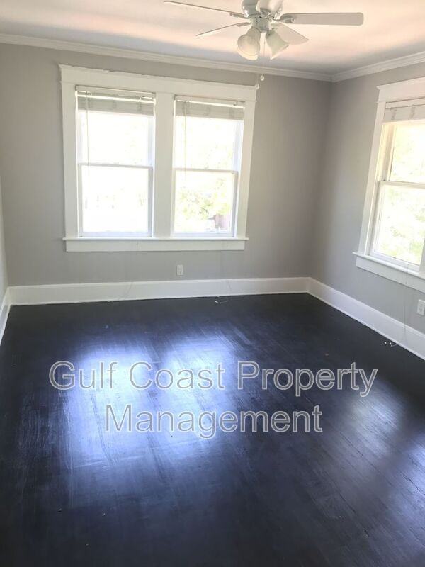 1952 Morrill St #B - Photo 7 of 13