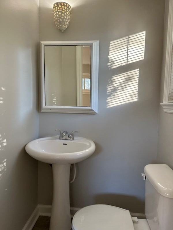 1212 Deerwood St - Photo 6 of 18