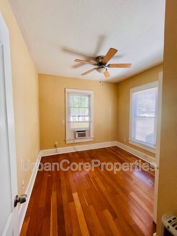 315 7th Ave N #7 - Photo 4 of 14